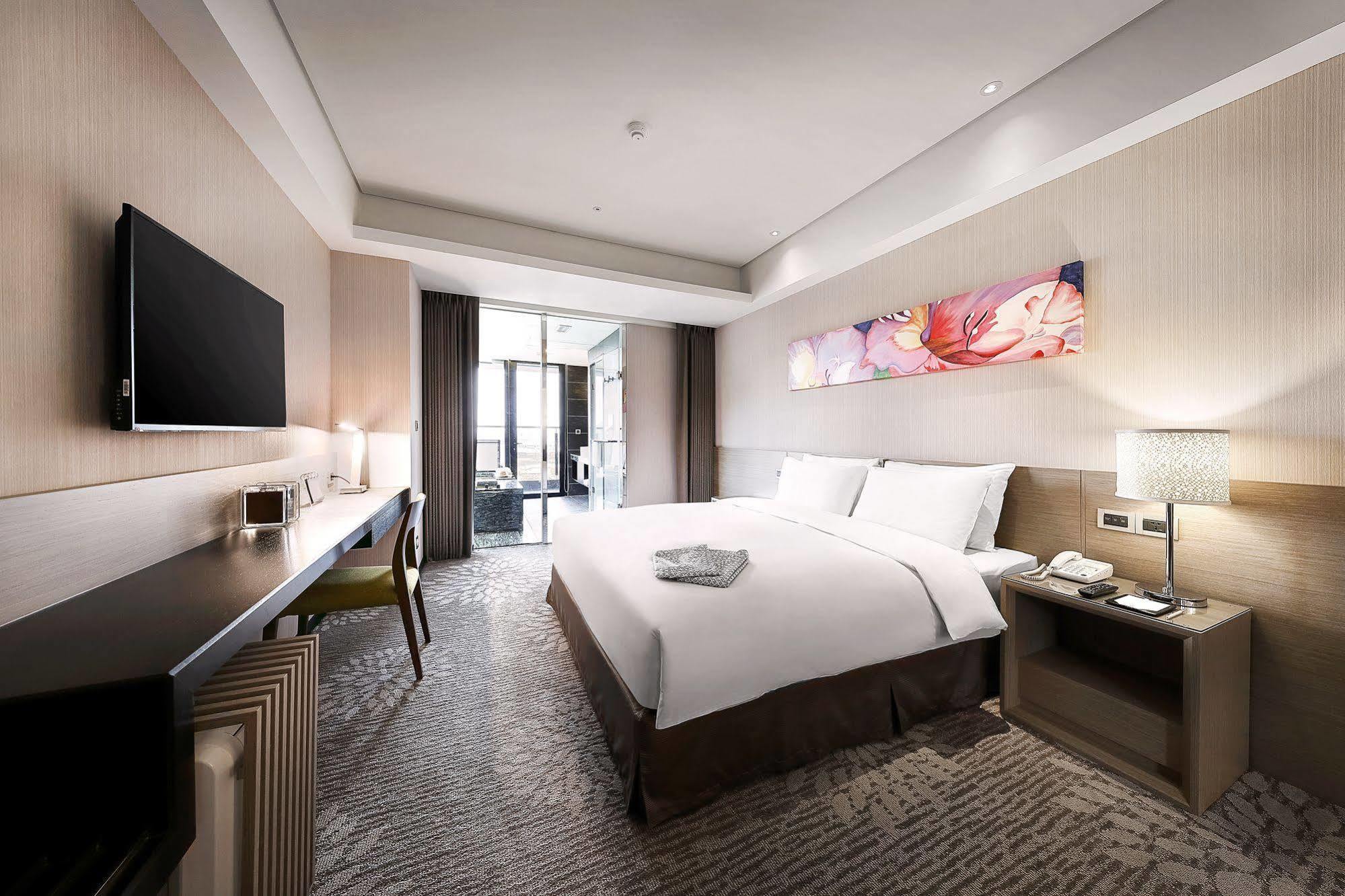 Lakeshore Hotel Szuao Kültér fotó