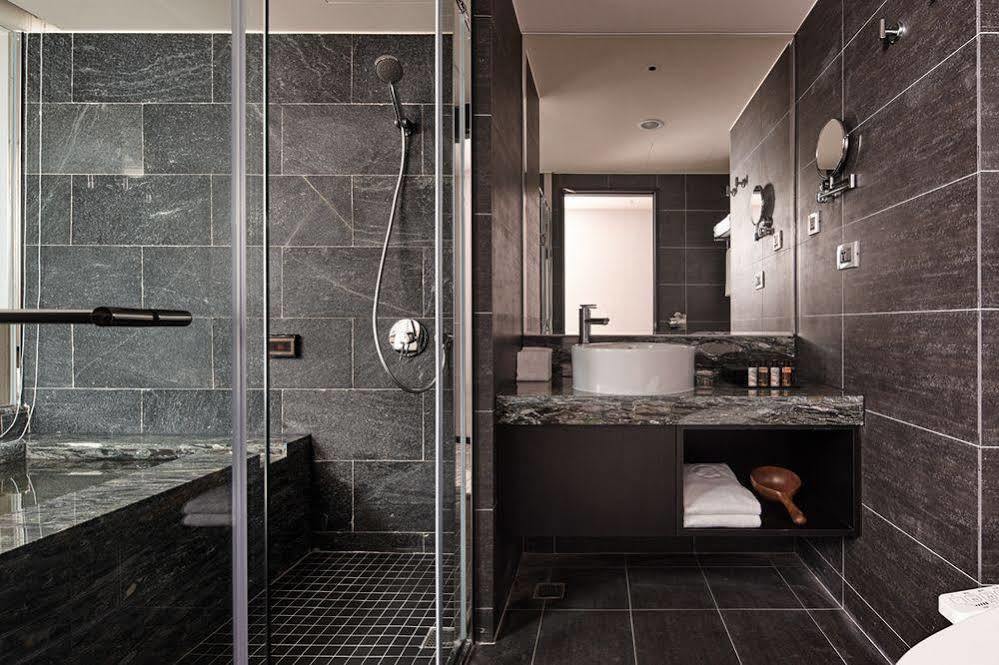 Lakeshore Hotel Szuao Kültér fotó