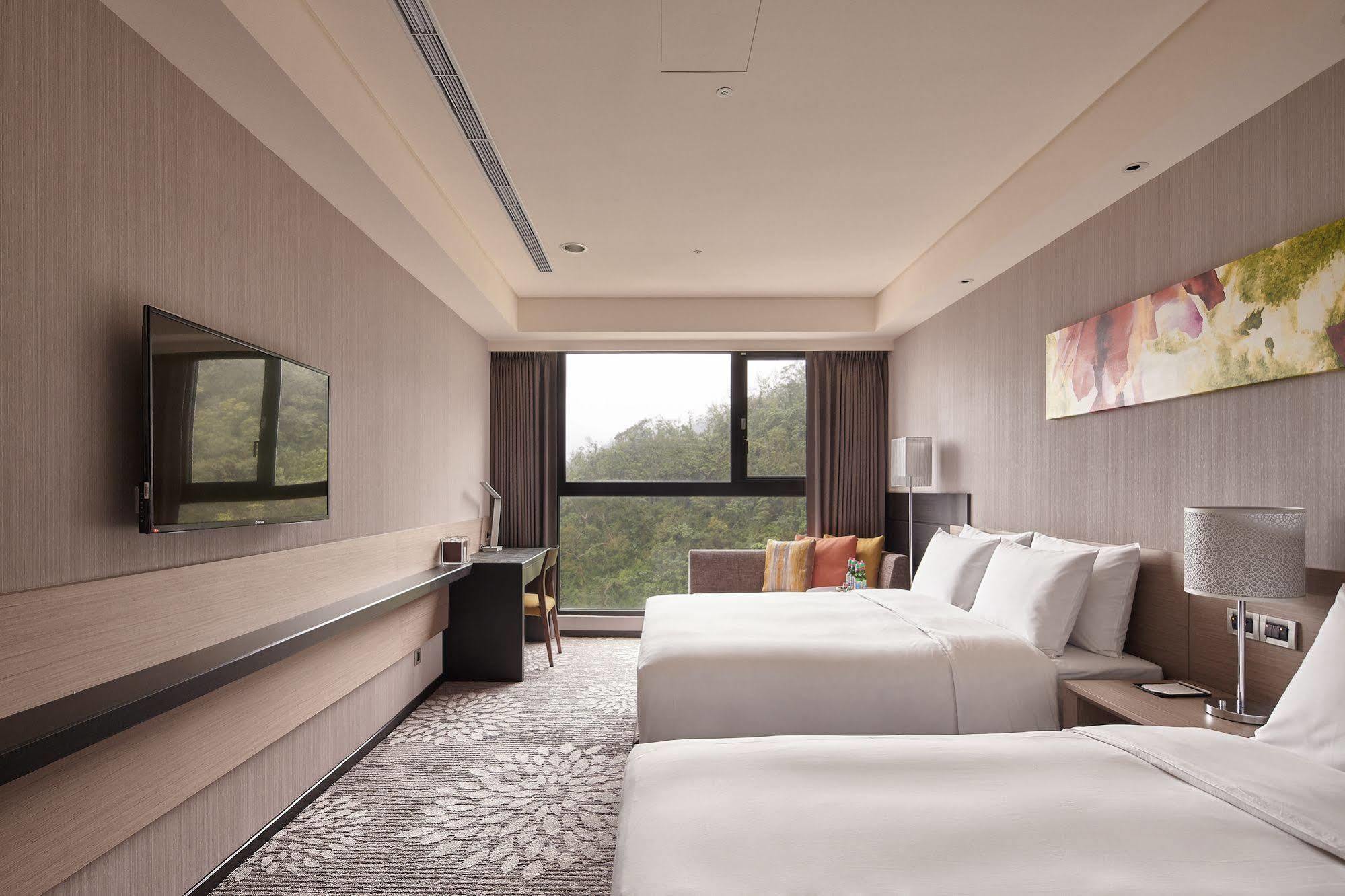 Lakeshore Hotel Szuao Kültér fotó