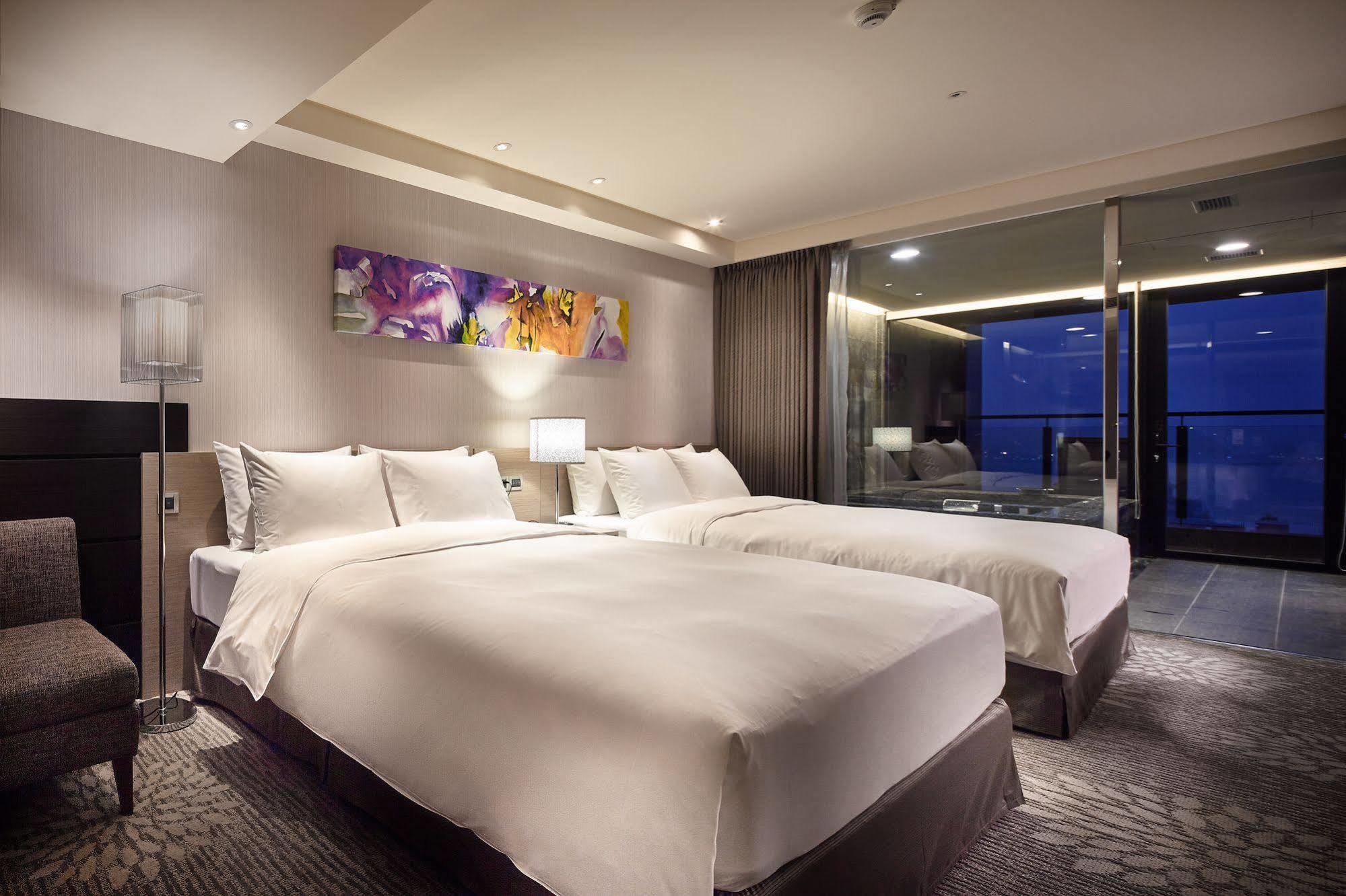 Lakeshore Hotel Szuao Kültér fotó