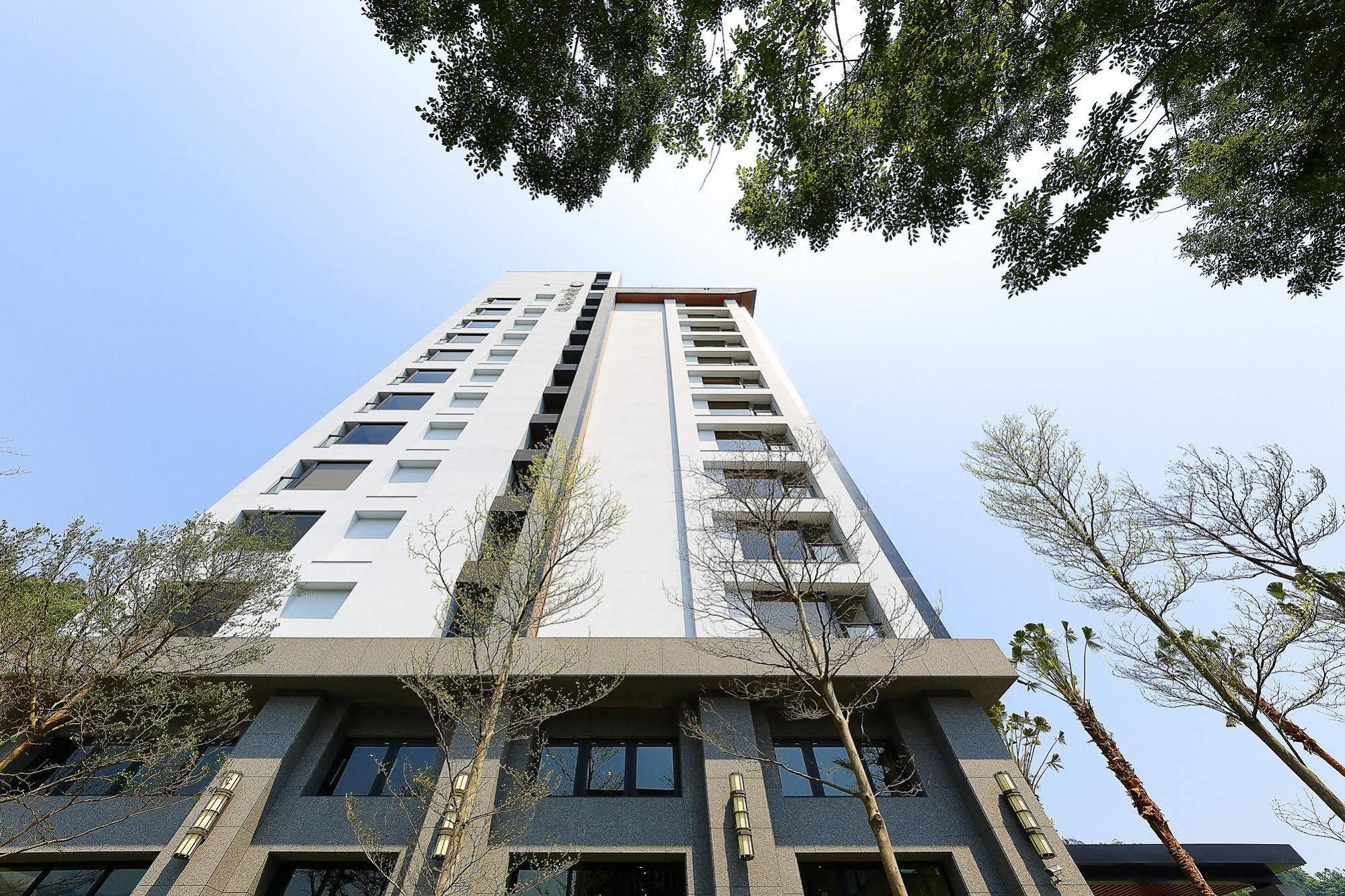 Lakeshore Hotel Szuao Kültér fotó